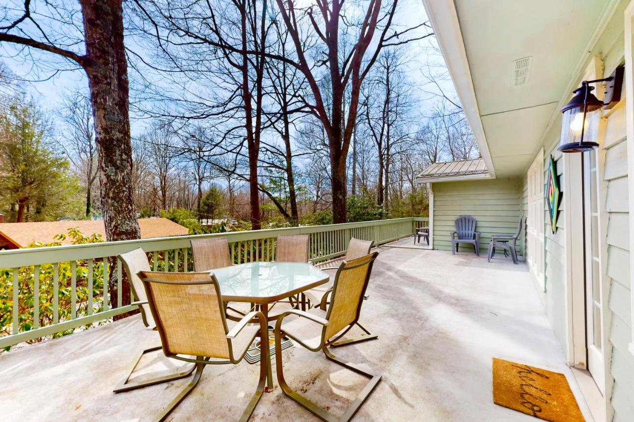 Our Happy Place In Newland Exterior photo